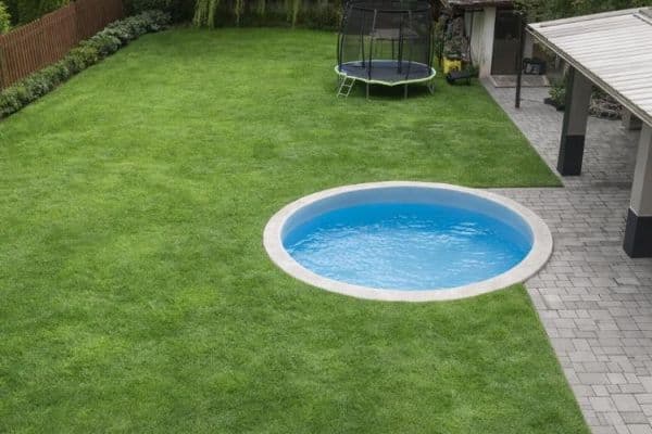 Prenájom bytu 3-izbový 62 m², Ke Kněžihorce, Kojetice Prenájom bytu 3-izbový 62 m², Ke Kněžihorce, Kojetice