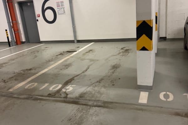 Prenájom garáže 5 m², U Viktorie, Praha Prenájom garáže 5 m², U Viktorie, Praha