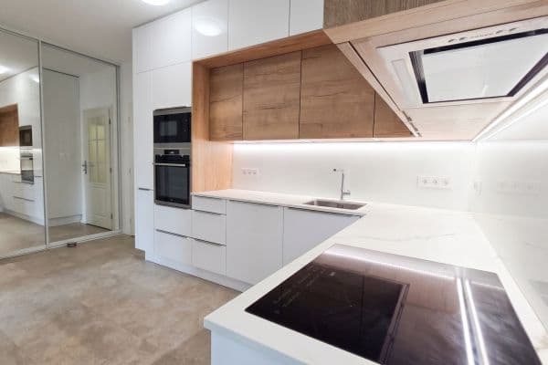 Predaj bytu 5-izbový 126 m², Podbělohorská, Praha Predaj bytu 5-izbový 126 m², Podbělohorská, Praha