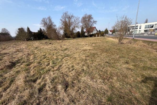 Predaj pozemku 1.450 m², Bahnweg 2, Oberkrämer Predaj pozemku 1.450 m², Bahnweg 2, Oberkrämer