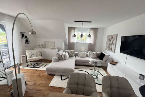 Prenájom bytu 3-izbový 102 m², Schwäbisch Hall, Bádensko-Wurttembersko Prenájom bytu 3-izbový 102 m², Schwäbisch Hall, Bádensko-Wurttembersko