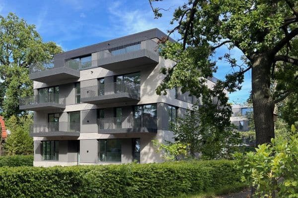 Prenájom bytu 3-izbový 95 m², Ostendorfstraße 37, Berlin, Berlín Prenájom bytu 3-izbový 95 m², Ostendorfstraße 37, Berlin, Berlín