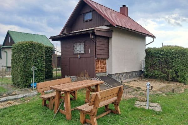 Predaj pozemku 385 m², Zahrádkářská osada Slatina, Hradec Králové Predaj pozemku 385 m², Zahrádkářská osada Slatina, Hradec Králové