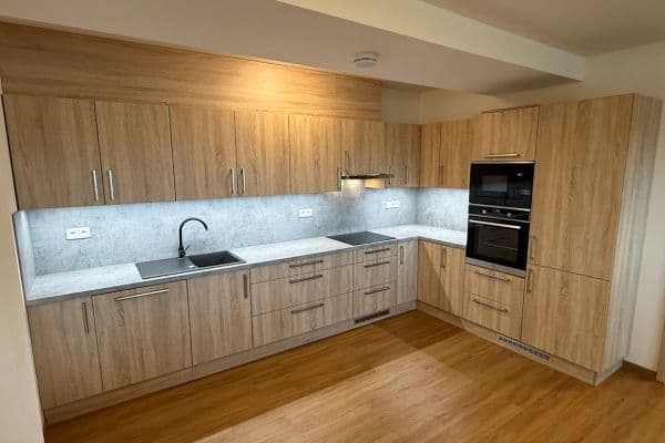 Prenájom bytu 2-izbový 63 m², Kačírkova, Opava, Moravskoslezský kraj Prenájom bytu 2-izbový 63 m², Kačírkova, Opava, Moravskoslezský kraj