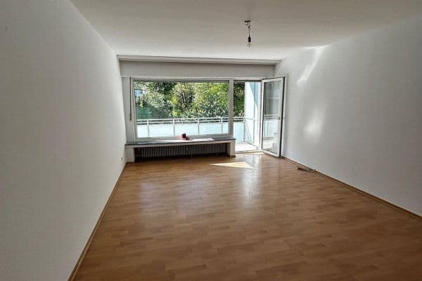 Prenájom bytu 4-izbový 110 m², Mönchengladbach, Severné Porýnie - Westfálsko Prenájom bytu 4-izbový 110 m², Mönchengladbach, Severné Porýnie - Westfálsko