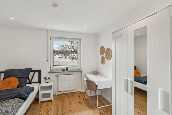 Prenájom bytu 22 m², Solothurner Straße 10, München, Bavorsko Prenájom bytu 22 m², Solothurner Straße 10, München, Bavorsko