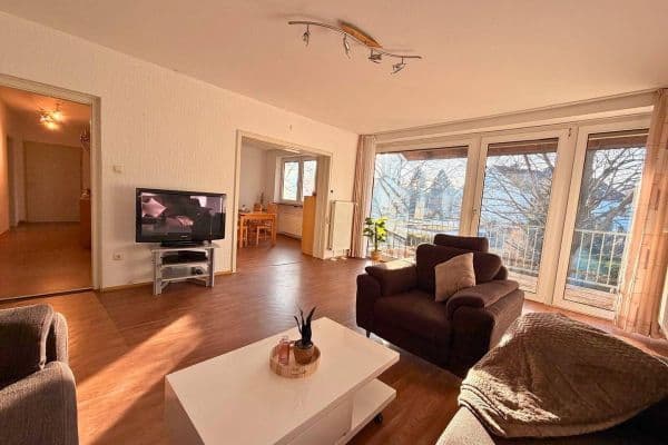 Predaj bytu 4-izbový 99 m², Spiegelgartenstr. 42, Herzogenaurach Predaj bytu 4-izbový 99 m², Spiegelgartenstr. 42, Herzogenaurach