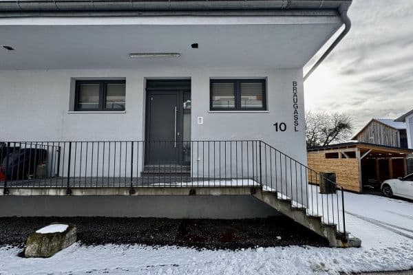 Prenájom bytu 3-izbový 90 m², Bräugaßl 10, Hemau Prenájom bytu 3-izbový 90 m², Bräugaßl 10, Hemau