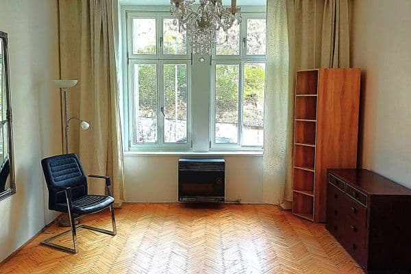 Predaj bytu 1-izbový 40 m², Francouzská, Praha Predaj bytu 1-izbový 40 m², Francouzská, Praha