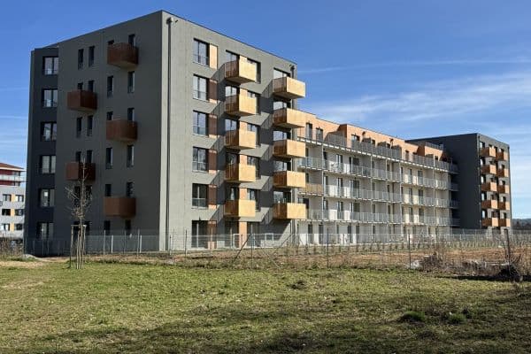 Prenájom bytu 2-izbový 58 m², U Pivovaru, Benešov, Středočeský kraj Prenájom bytu 2-izbový 58 m², U Pivovaru, Benešov, Středočeský kraj