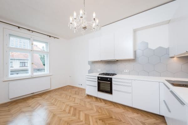 Prenájom bytu 2-izbový 53 m², Krokova, Praha Prenájom bytu 2-izbový 53 m², Krokova, Praha