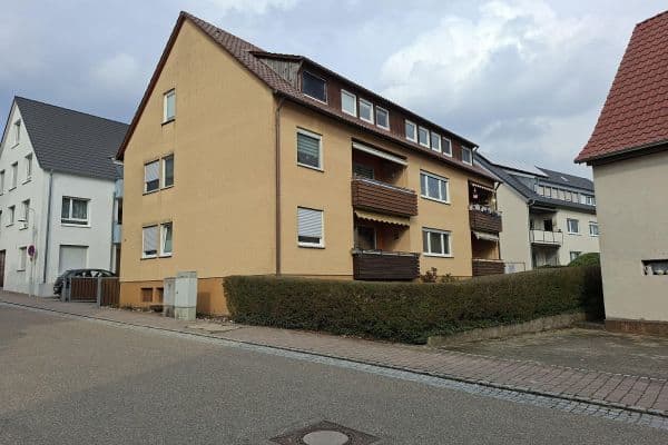 Prenájom bytu 3-izbový 65 m², Rutesheim Prenájom bytu 3-izbový 65 m², Rutesheim