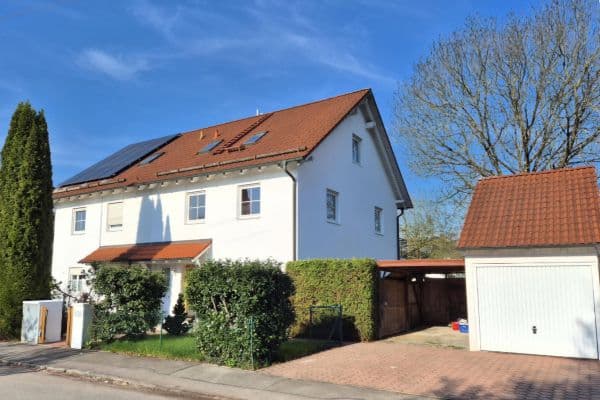 Predaj domu 150 m², pozemek 426 m², Eichenau, Bavorsko Predaj domu 150 m², pozemek 426 m², Eichenau, Bavorsko