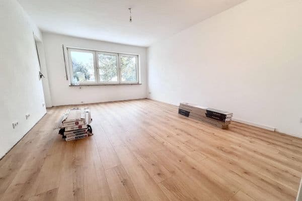 Prenájom bytu 3-izbový 78 m², Fürth Prenájom bytu 3-izbový 78 m², Fürth