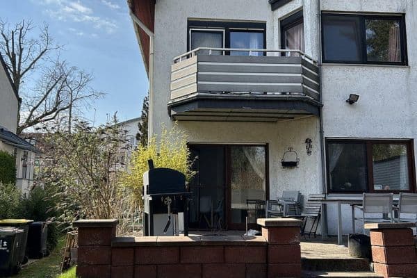 Predaj domu 128 m², pozemek 288 m², Berlin, Berlín Predaj domu 128 m², pozemek 288 m², Berlin, Berlín