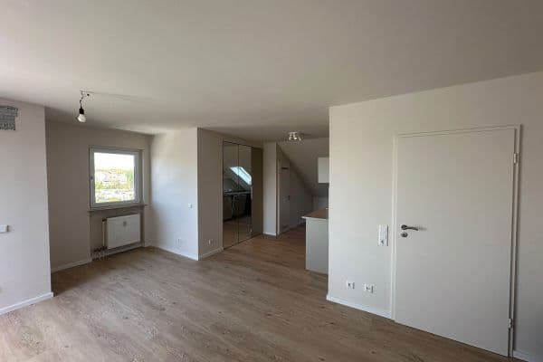 Prenájom bytu 1-izbový 48 m², Dreieich Prenájom bytu 1-izbový 48 m², Dreieich