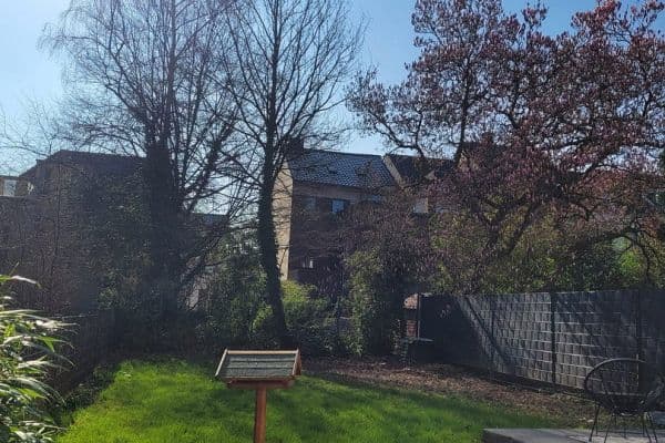 Prenájom bytu 2-izbový 93 m², Wilhelm-Strauß-Straße 88, Mönchengladbach Prenájom bytu 2-izbový 93 m², Wilhelm-Strauß-Straße 88, Mönchengladbach