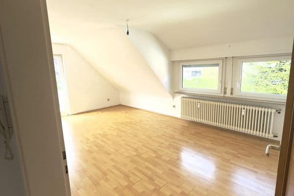 Prenájom bytu 4-izbový 75 m², Korb Prenájom bytu 4-izbový 75 m², Korb