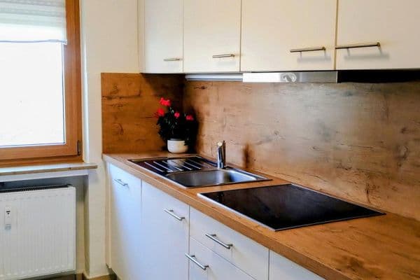 Prenájom bytu 3-izbový 80 m², Andernach Prenájom bytu 3-izbový 80 m², Andernach