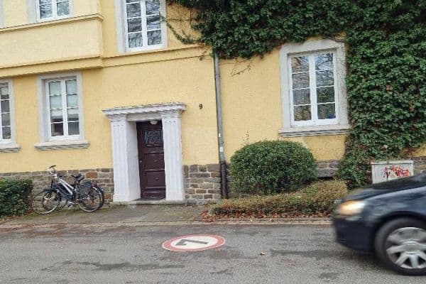 Prenájom bytu 4-izbový 148 m², Siegburg Prenájom bytu 4-izbový 148 m², Siegburg