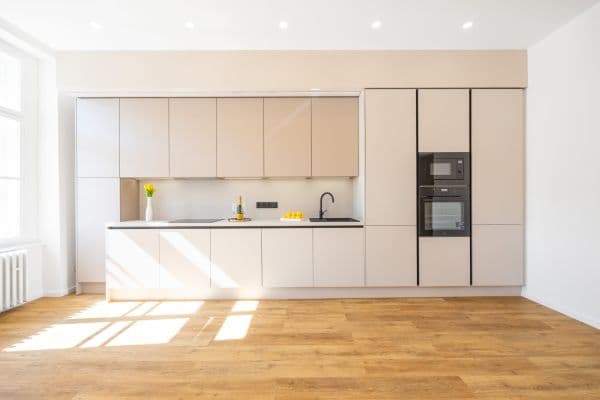 Predaj bytu 4-izbový 106 m², Olivova, Praha Predaj bytu 4-izbový 106 m², Olivova, Praha