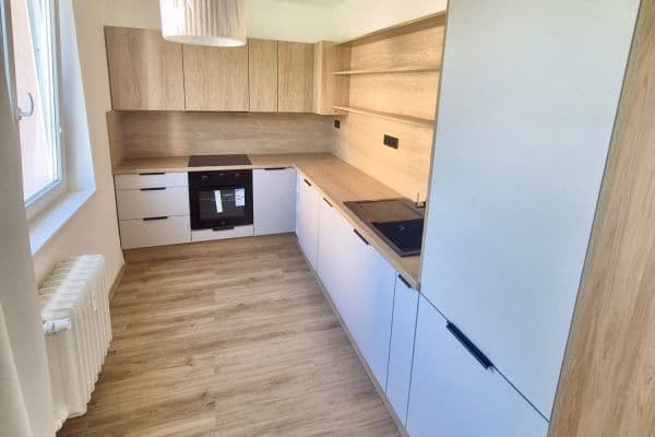 Prenájom bytu 2-izbový 55 m², Žilinská, Ostrava Prenájom bytu 2-izbový 55 m², Žilinská, Ostrava