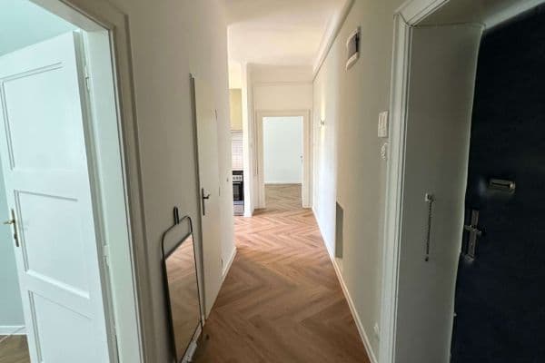 Prenájom bytu 2-izbový 52 m², Křížkovského, Brno Prenájom bytu 2-izbový 52 m², Křížkovského, Brno