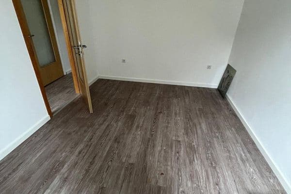Prenájom bytu 2-izbový 42 m², Lüdenscheid Prenájom bytu 2-izbový 42 m², Lüdenscheid