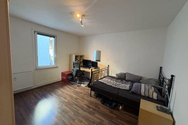 Prenájom bytu 3-izbový 18 m², Veielbrunnenweg 84, Stuttgart Prenájom bytu 3-izbový 18 m², Veielbrunnenweg 84, Stuttgart