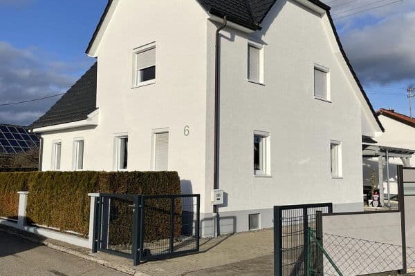 Predaj domu 148 m², pozemek 479 m², Balingen Predaj domu 148 m², pozemek 479 m², Balingen