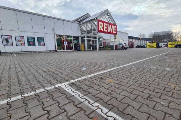 Prenájom nebytového priestoru 5.000 m², Moosburg an der Isar, Bavorsko Prenájom nebytového priestoru 5.000 m², Moosburg an der Isar, Bavorsko