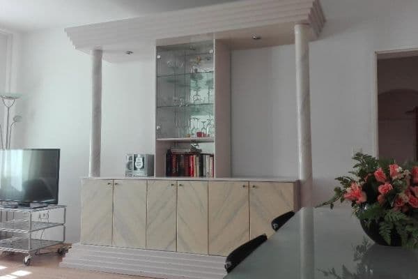 Prenájom bytu 2-izbový 54 m², Berlin, Berlín Prenájom bytu 2-izbový 54 m², Berlin, Berlín