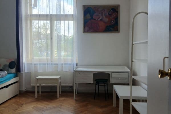 Prenájom bytu 3-izbový 93 m², Ctiradova, Praha Prenájom bytu 3-izbový 93 m², Ctiradova, Praha