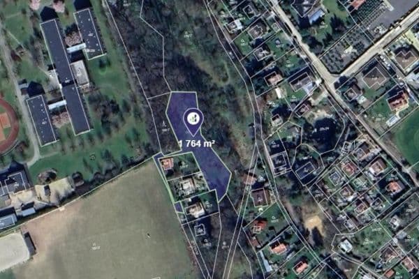 Predaj pozemku 1.764 m², Babice Predaj pozemku 1.764 m², Babice