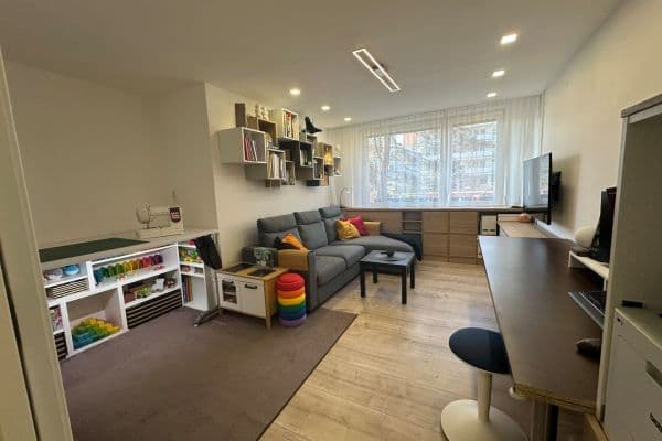 Predaj bytu 2-izbový 50 m², Veronské náměstí, Praha Predaj bytu 2-izbový 50 m², Veronské náměstí, Praha