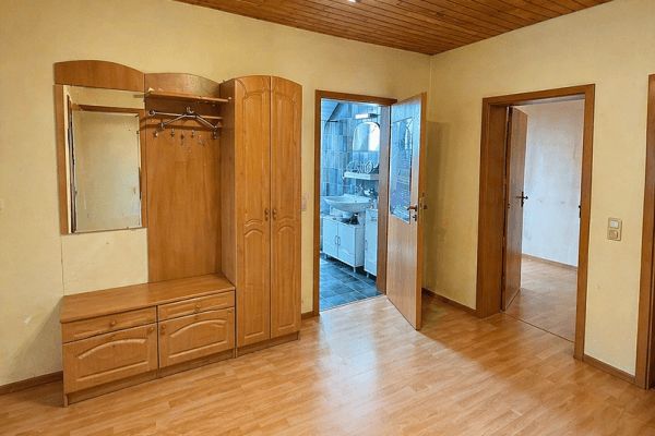 Prenájom bytu 3-izbový 80 m², Dr.-Schultz-Str. 2D, Frechen Prenájom bytu 3-izbový 80 m², Dr.-Schultz-Str. 2D, Frechen