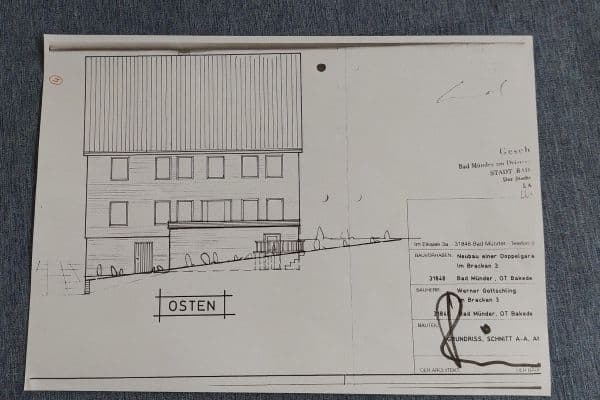 Predaj domu 280 m², pozemek 1.380 m², Bad Münder OT Bakede Predaj domu 280 m², pozemek 1.380 m², Bad Münder OT Bakede