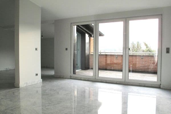 Prenájom bytu 3-izbový 80 m², Hemer Prenájom bytu 3-izbový 80 m², Hemer