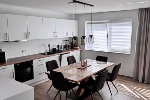 Prenájom bytu 3-izbový 83 m², Ludwig-Bergsträsser-Str. 8, Mörfelden Prenájom bytu 3-izbový 83 m², Ludwig-Bergsträsser-Str. 8, Mörfelden