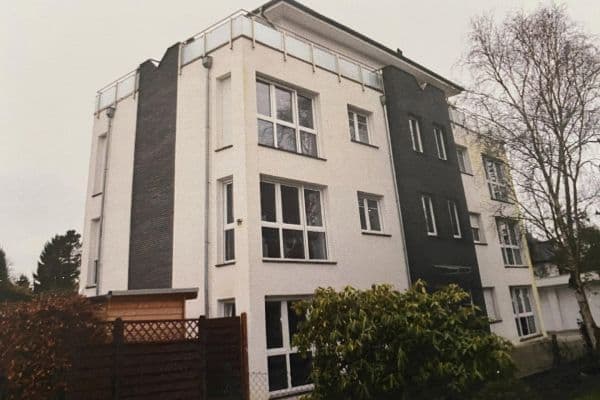 Predaj bytu 4-izbový 96 m², Rheinstrasse 89, Bremerhaven, Brémy Predaj bytu 4-izbový 96 m², Rheinstrasse 89, Bremerhaven, Brémy
