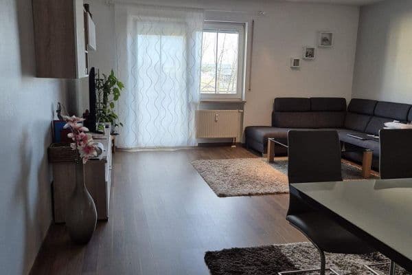 Prenájom bytu 2-izbový 60 m², Röthenbach an der Pegnitz Prenájom bytu 2-izbový 60 m², Röthenbach an der Pegnitz