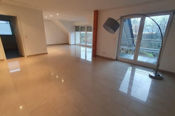 Prenájom bytu 3-izbový 109 m², Haibach Prenájom bytu 3-izbový 109 m², Haibach