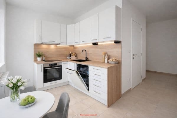 Prenájom bytu 3-izbový 69 m², Edisonova, Havířov-Město Prenájom bytu 3-izbový 69 m², Edisonova, Havířov-Město