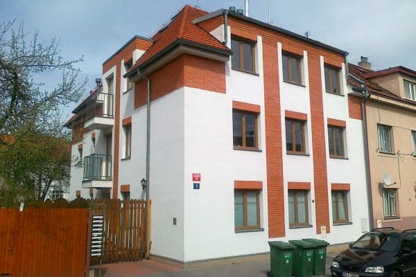Prenájom bytu 2-izbový 34 m², Mezi Domky, Praha Prenájom bytu 2-izbový 34 m², Mezi Domky, Praha