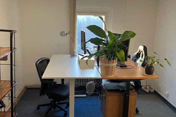 Prenájom nebytového priestoru 18 m², Hornokrčská, Praha Prenájom nebytového priestoru 18 m², Hornokrčská, Praha