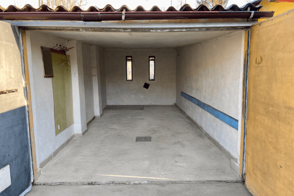 Predaj garáže 22 m², Pivovarnická, Praha Predaj garáže 22 m², Pivovarnická, Praha