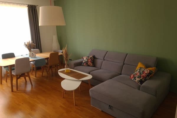 Prenájom bytu 3-izbový 78 m², Čeljabinská, Praha Prenájom bytu 3-izbový 78 m², Čeljabinská, Praha