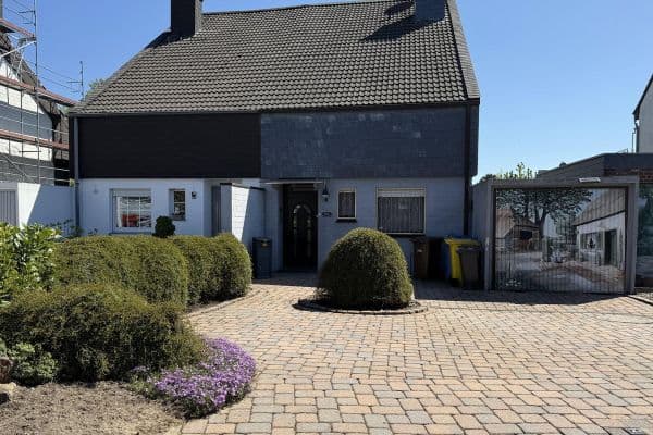 Predaj domu 134 m², pozemek 270 m², Viersener Str. 155A, Willich, Severné Porýnie - Westfálsko Predaj domu 134 m², pozemek 270 m², Viersener Str. 155A, Willich, Severné Porýnie - Westfálsko