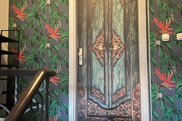 Prenájom bytu 5-izbový 140 m², Frankfurt am Main, Hesensko Prenájom bytu 5-izbový 140 m², Frankfurt am Main, Hesensko