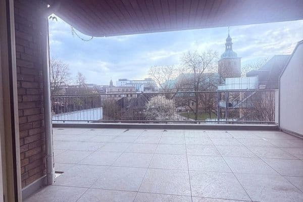 Prenájom bytu 3-izbový 109 m², Kurfürstenwall 9-11, Recklinghausen Prenájom bytu 3-izbový 109 m², Kurfürstenwall 9-11, Recklinghausen